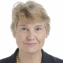 Victoria Perry headshot