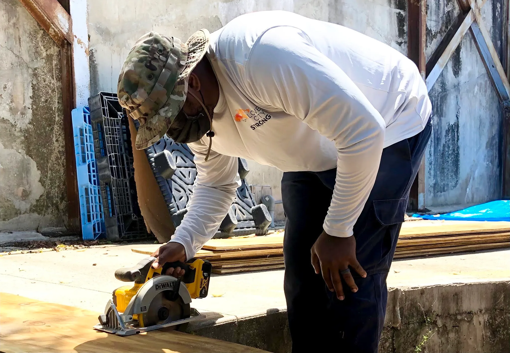 Love City Strong Asset Manager Cutting Wood Shutters for Seniors