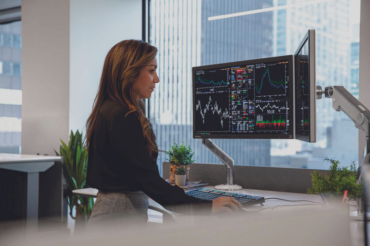 Bloomberg Women s Buy Side Network Brazil Debates CFA Certification Bloomberg Women s Buy Side Network Brazil Debates CFA Certification