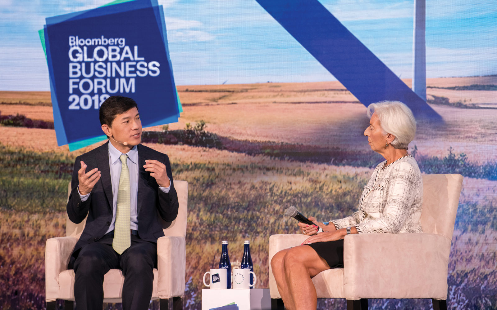 Robin Li, CEO of Baidu, and Christine Lagarde, Managing Director of the International Monetary Fund, discuss how technology impacts economic growth at the Bloomberg Global Business Forum in New York City.