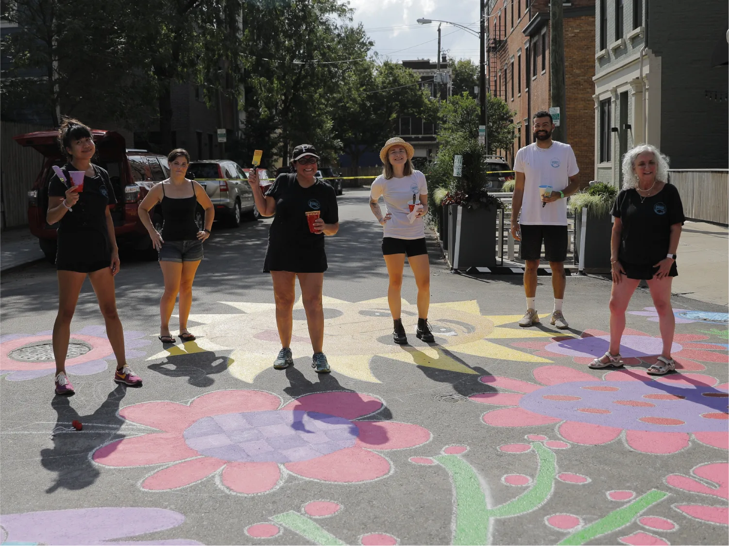 A team involved in pleasant painting in Cincinnati, OH