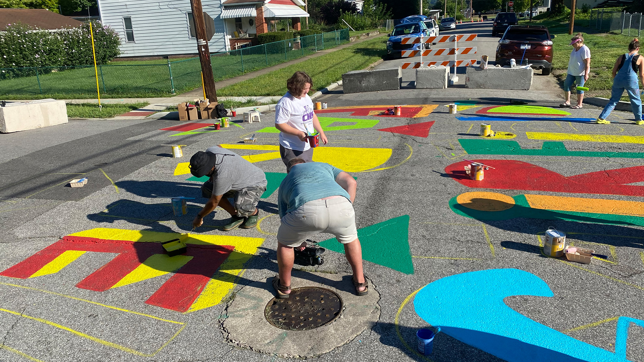 Enlivening distressed neighborhoods with community-inspired art ...