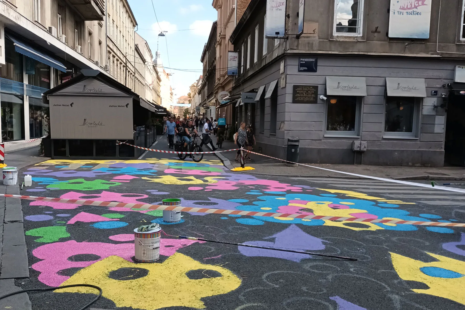Asphalt Art painting in City of Zagreb