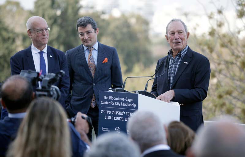 Mike Bloomberg attends announcement of New Mayor’s Program with Yossi Sagol and Tel Aviv University.