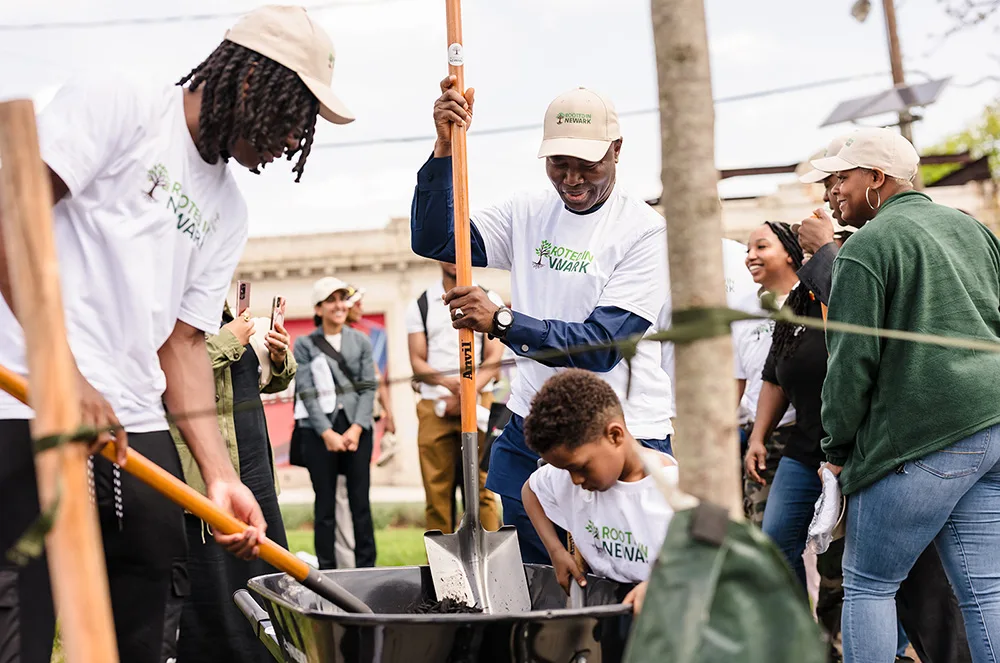 Bloomberg Philanthropies helped Newark win federal funding for a new tree-planting campaign.