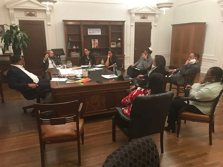 Pittsburgh’s Department of Innovation and Performance office meeting