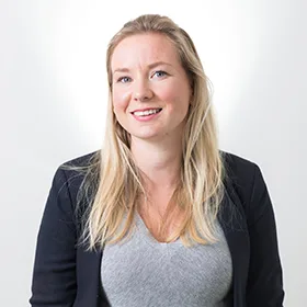 Emma Gawen Headshot