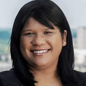 Lourdes German Headshot