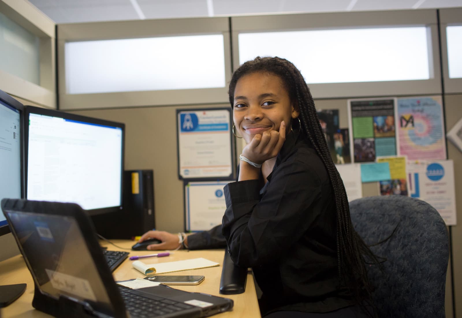 Delaware Pathways provides students with pathways to success, whether that means earning an associates degree, gaining an industry credential, or graduating from a university with a four-year degree.