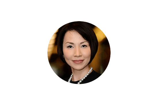 SS_Female_Private_Banking_Headshots_550x367_mask_Jin_Yee_Young