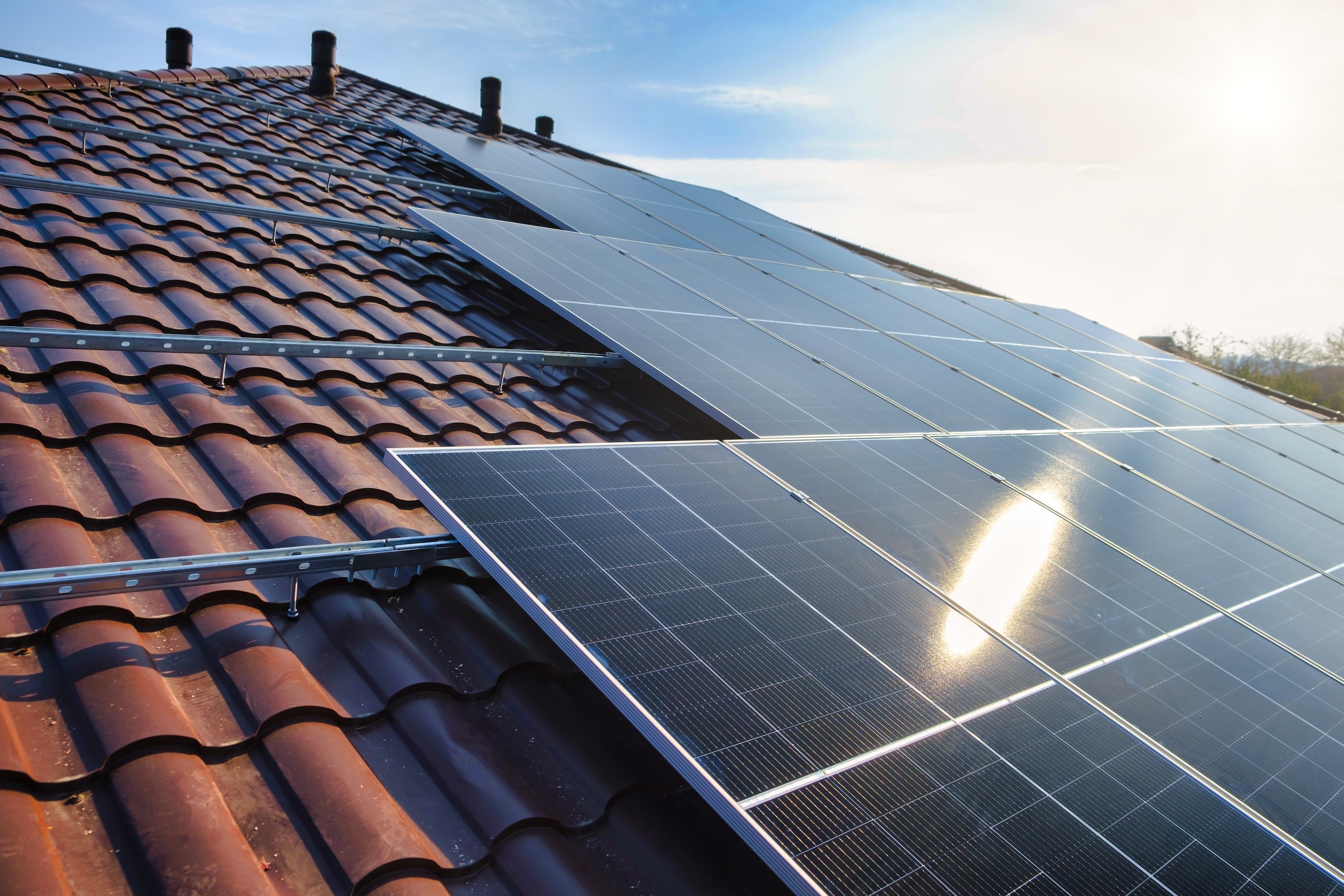 Record-renewable-energy-investment-in-2025-three-things-to-know Record renewable energy investment in 2025: three things to know