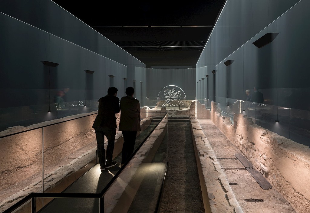 London Mithraeum at Bloomberg SPACE returns the Roman Temple of Mithras to the location of its discovery in the heart of the City at Bloomberg London.