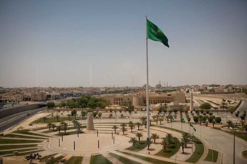 Saudi Arabia to raise  billion in biggest EMEA loan this year | Insights | Bloomberg Professional Services