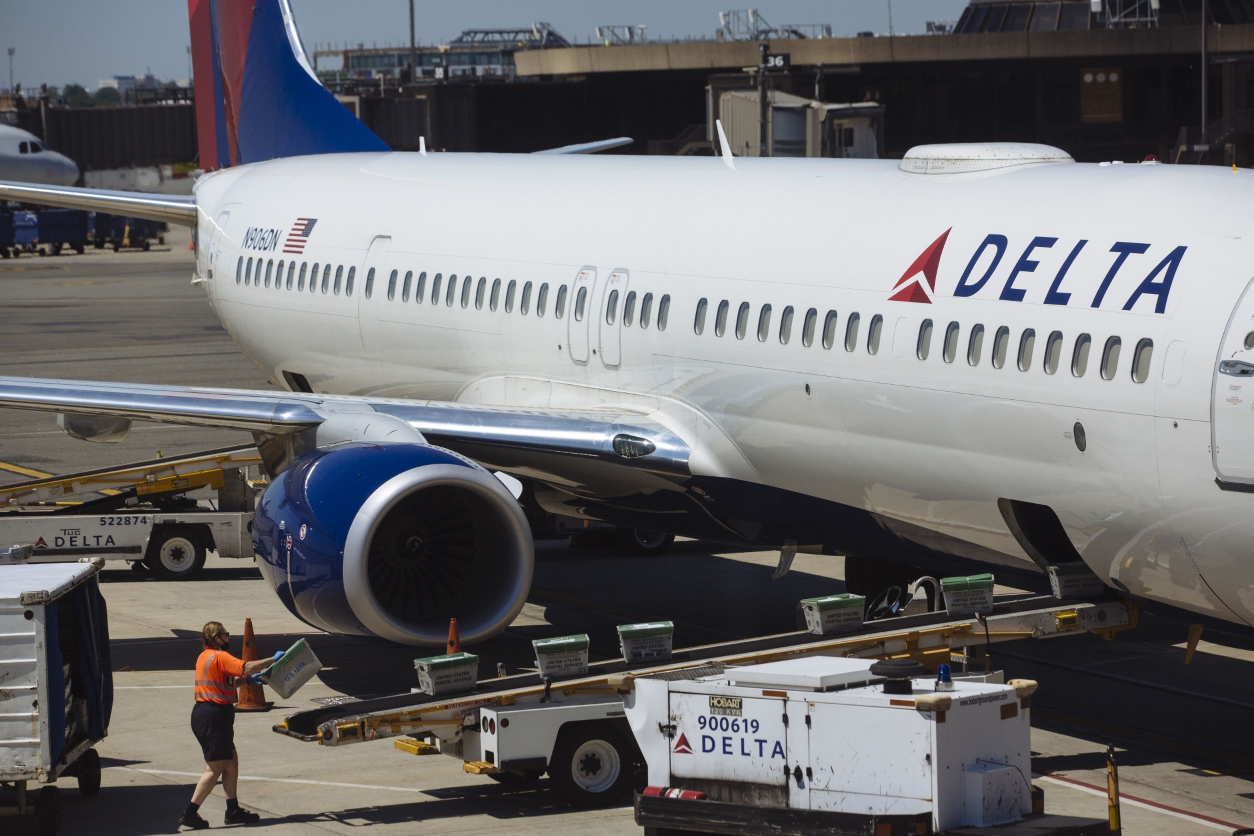 Major U.S. airlines’ gains triple the S&P 500 | Insights | Bloomberg Professional Services