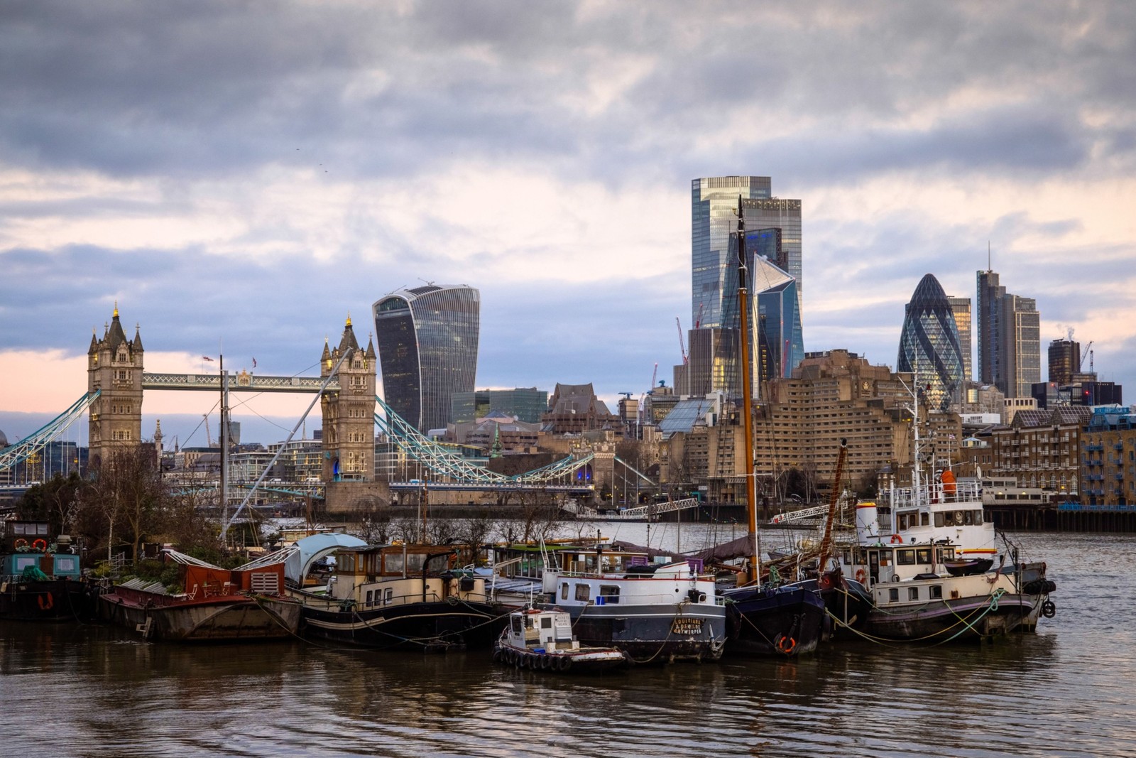 UK househunters keen to buy; Londoners in most rush | Insights | Bloomberg Professional Services