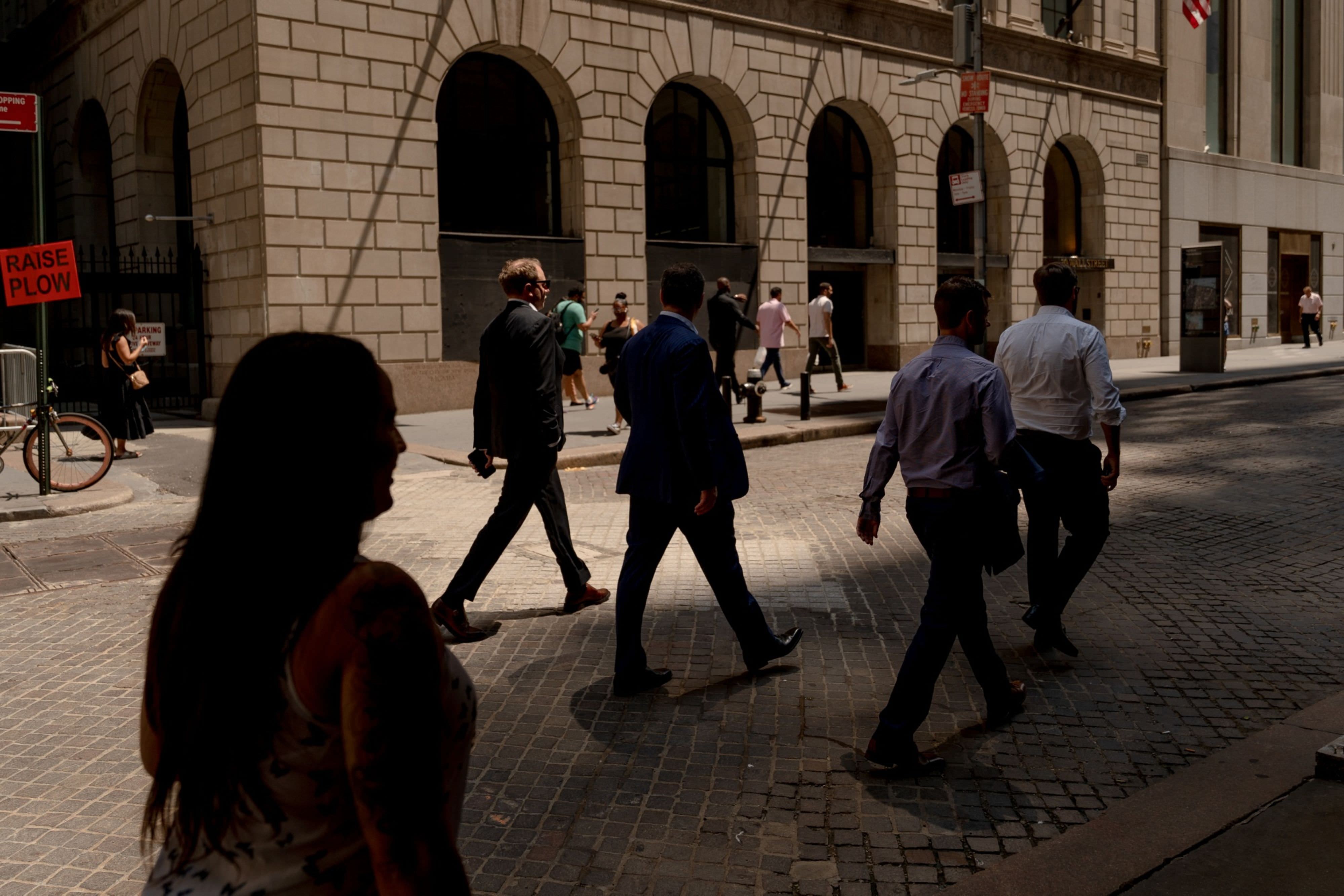 Are elites the gold mine of the markets? | Insights | Bloomberg Professional Services