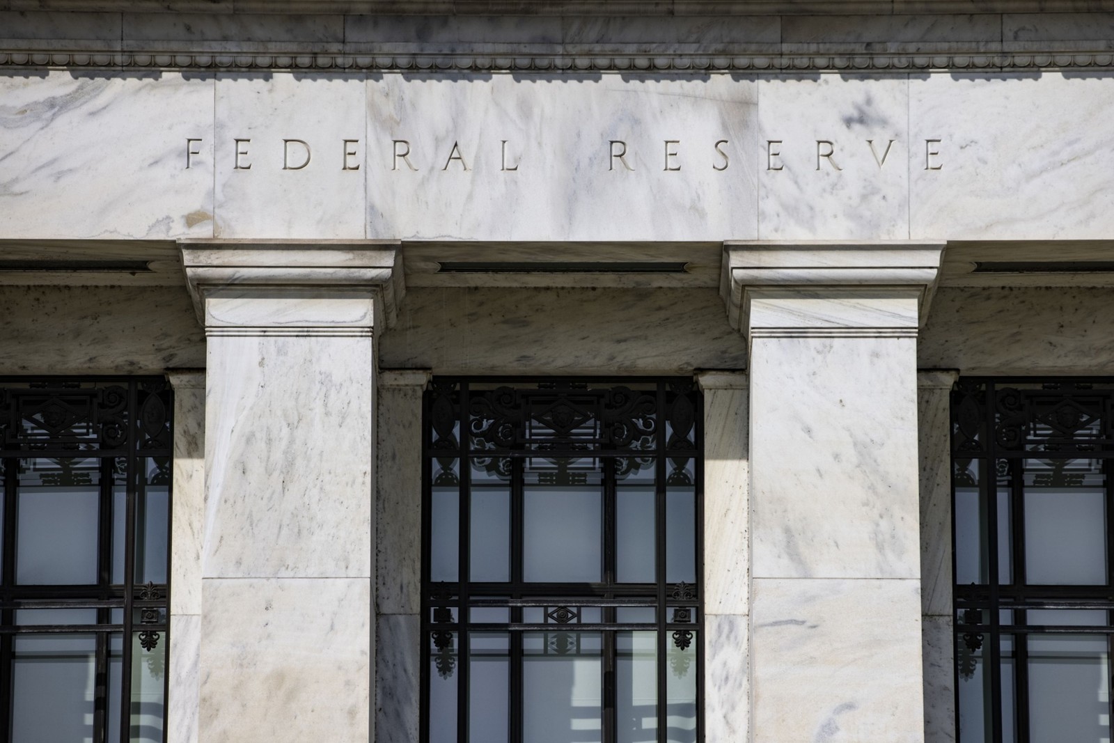 Investors call Powell’s rates bluff and bet on growth stocks | Insights | Bloomberg Professional Services