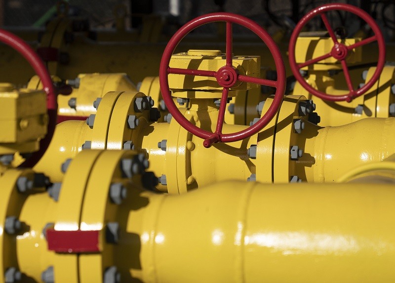 Commodity deflation looks tenacious, with natural gas as driver | Insights | Bloomberg Professional Services