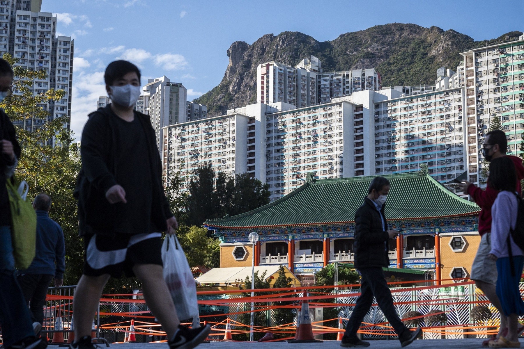 In vs out — APAC consumer behavior under reopening new normal | Insights | Bloomberg Professional Services