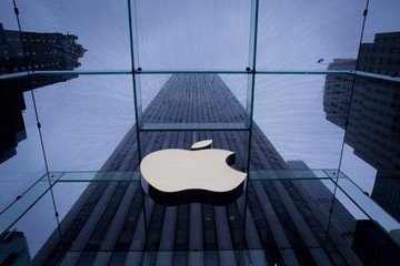 AirPods could become most important Apple accessory | Insights | Bloomberg Professional Services