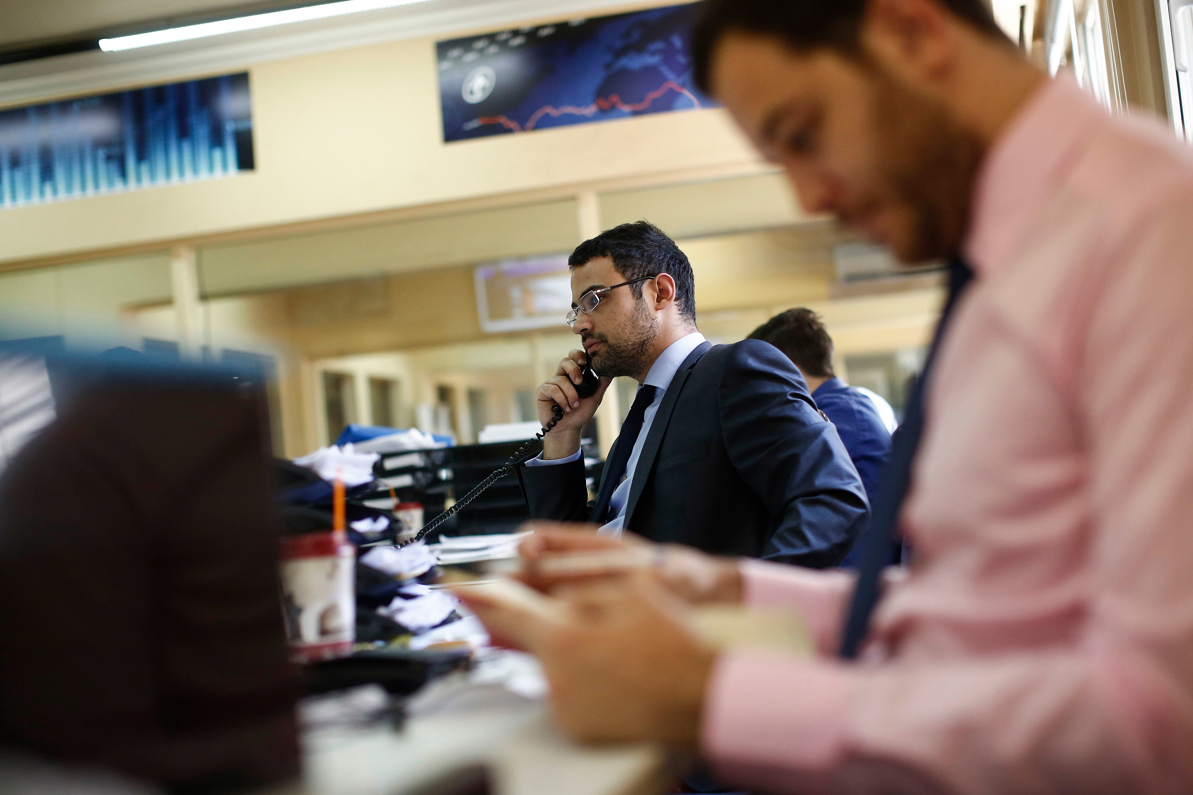 Execution cost improves in global credit as inflation worry ebbs | Insights | Bloomberg Professional Services