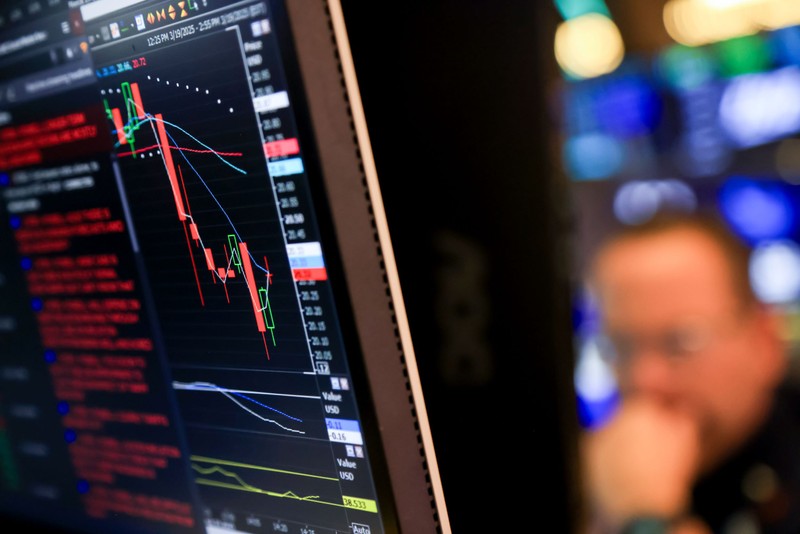 A volatility index chart on the screen