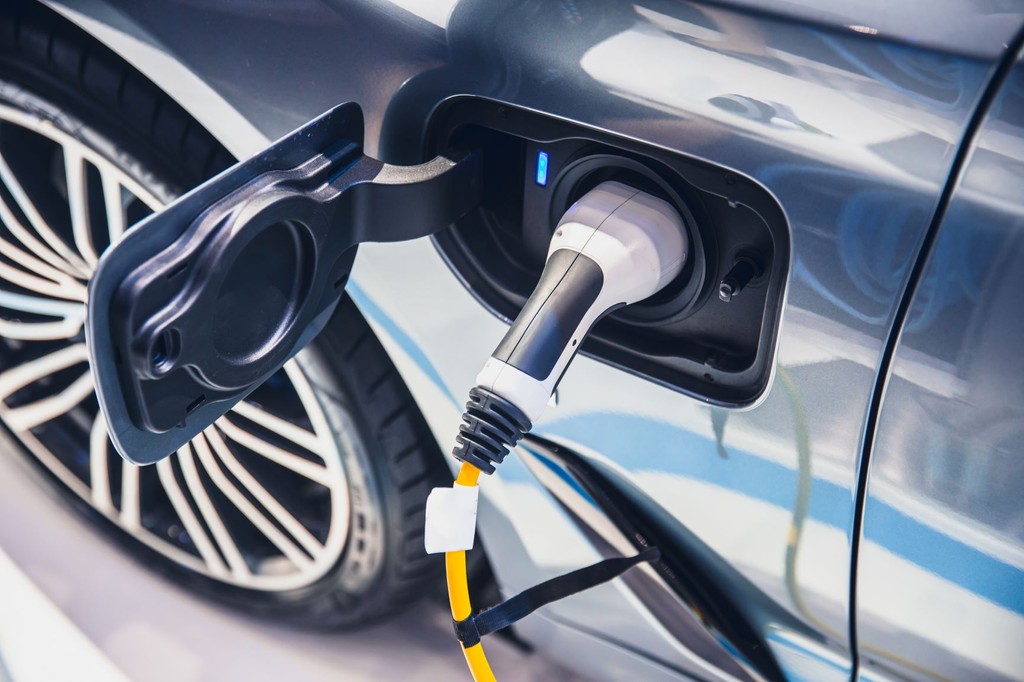 Electric vehicle charging