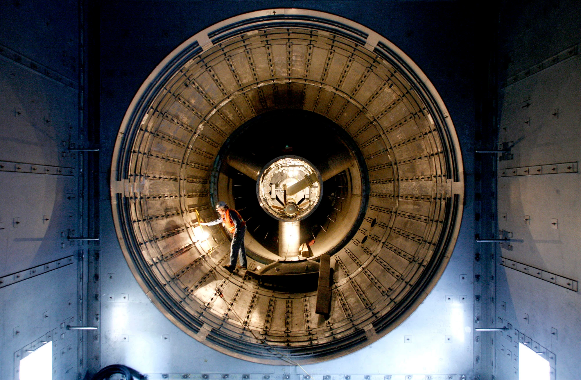 gas Can gas turbine manufacturing keep pace with surging global demand? Explore how capacity is projected to rise more than 50% to 102GW by 2030 and what could turn today’s scarcity into tomorrow’s oversupply.