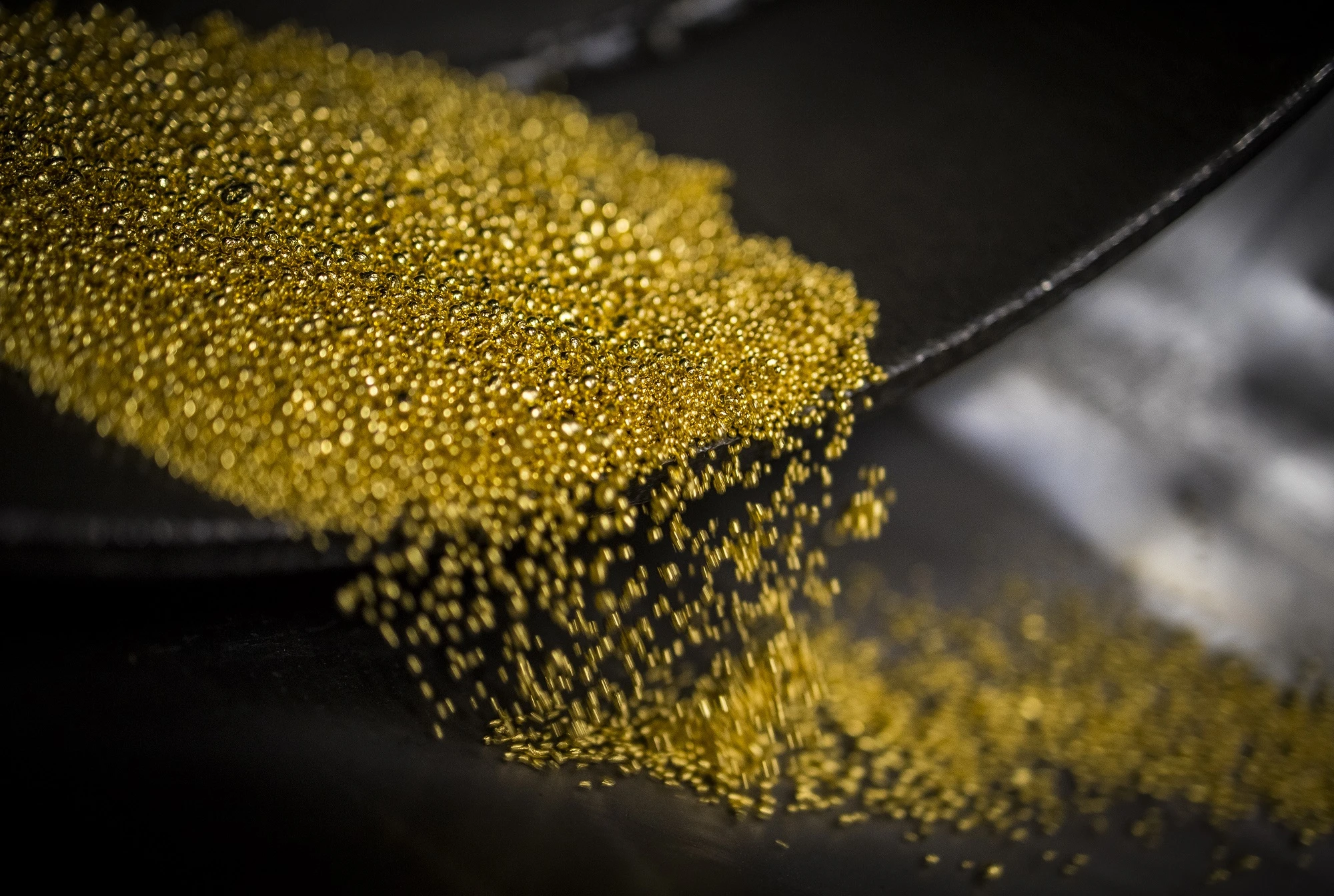 Gold granules