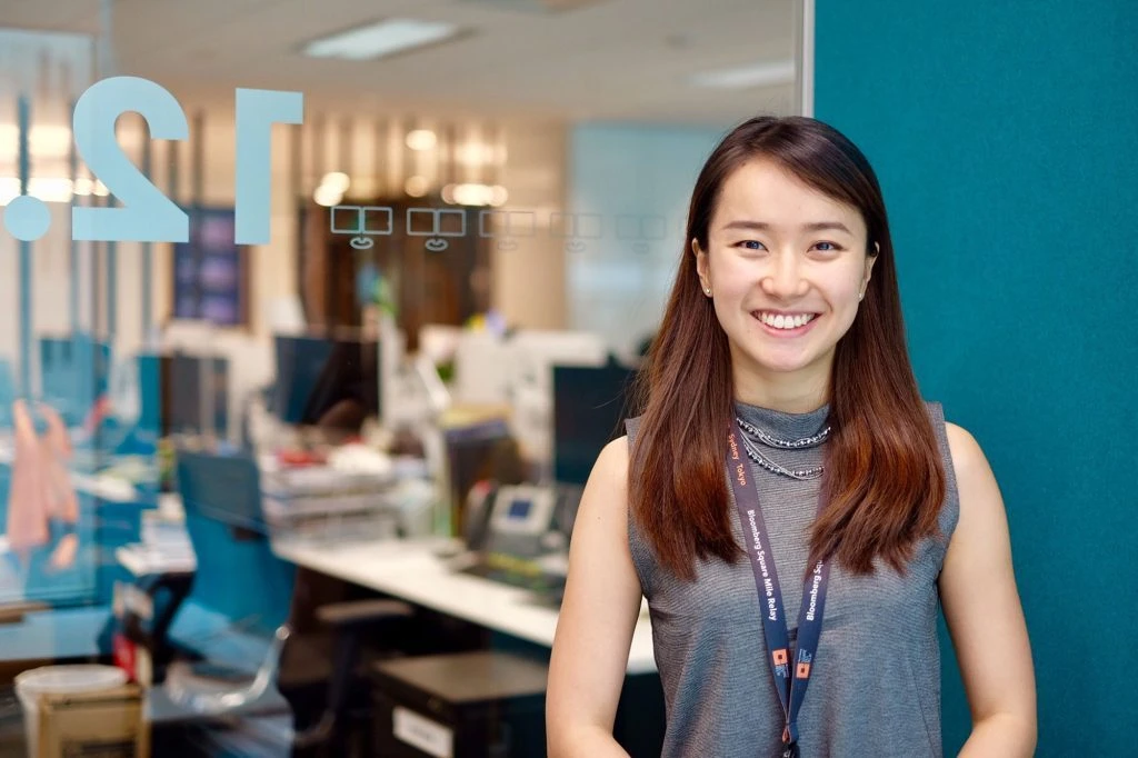 MinnieFu-1024×682 Minnie Fu joined the Bloomberg Customer Support team in Singapore after graduating from New York University a year ago.