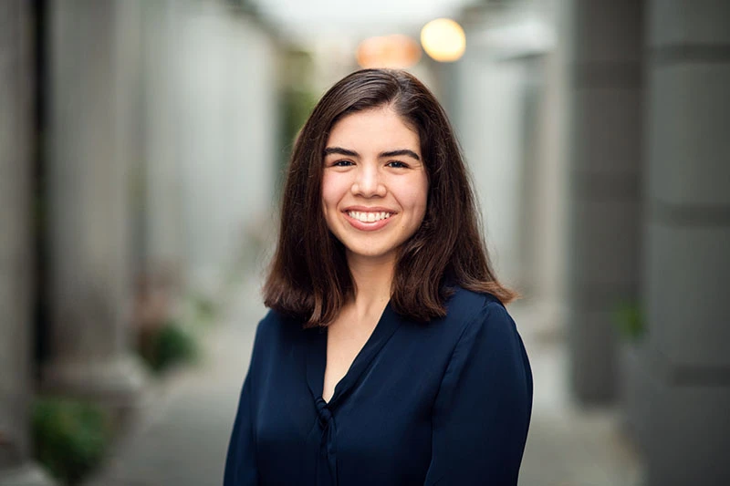 Anne-Zepecki Anne Zepecki works on Bloomberg's San Francisco Engineering team.
