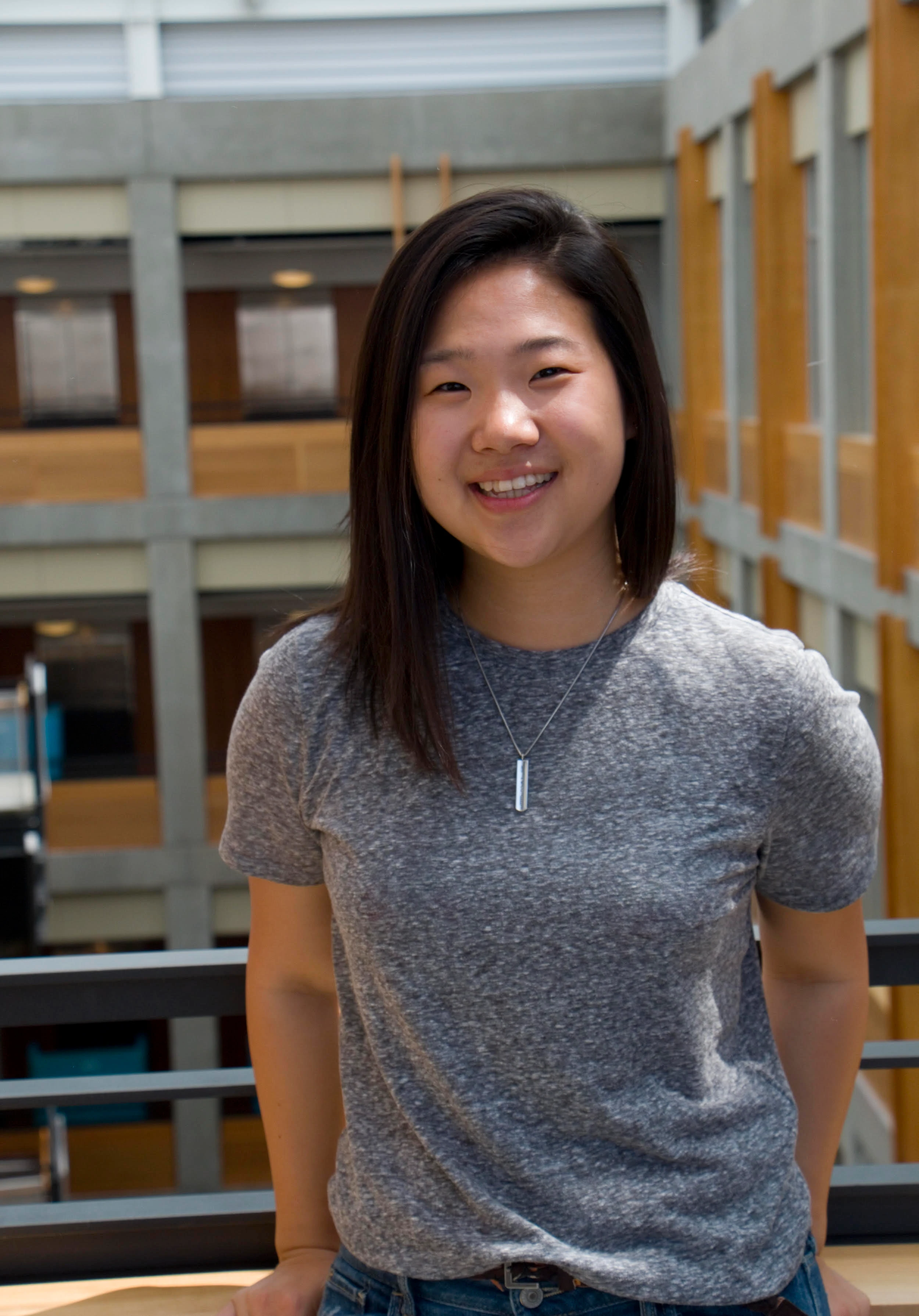 Sarah Yu Sarah Yu is a software engineer on the ESG Engineering team at Bloomberg.