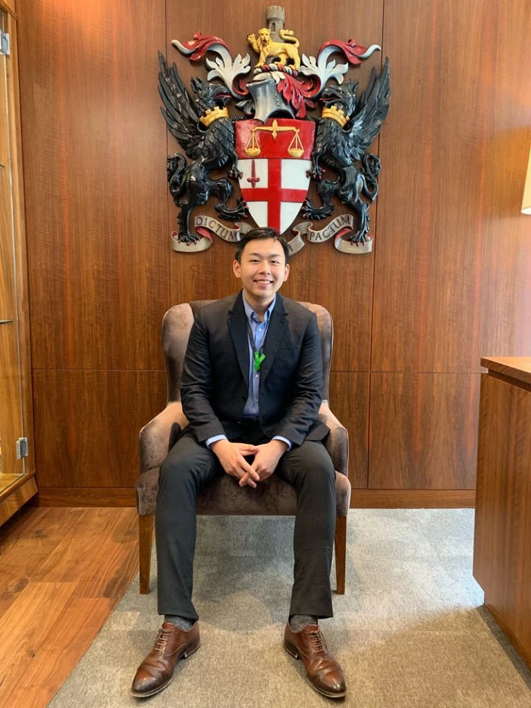 Courageous-Conversations_Asian_LichenPan Lichen P. Pan works in Data Sales: Emerging Markets & UK International Banks for Bloomberg's EMEA Sales Development and Enterprise Sales office.