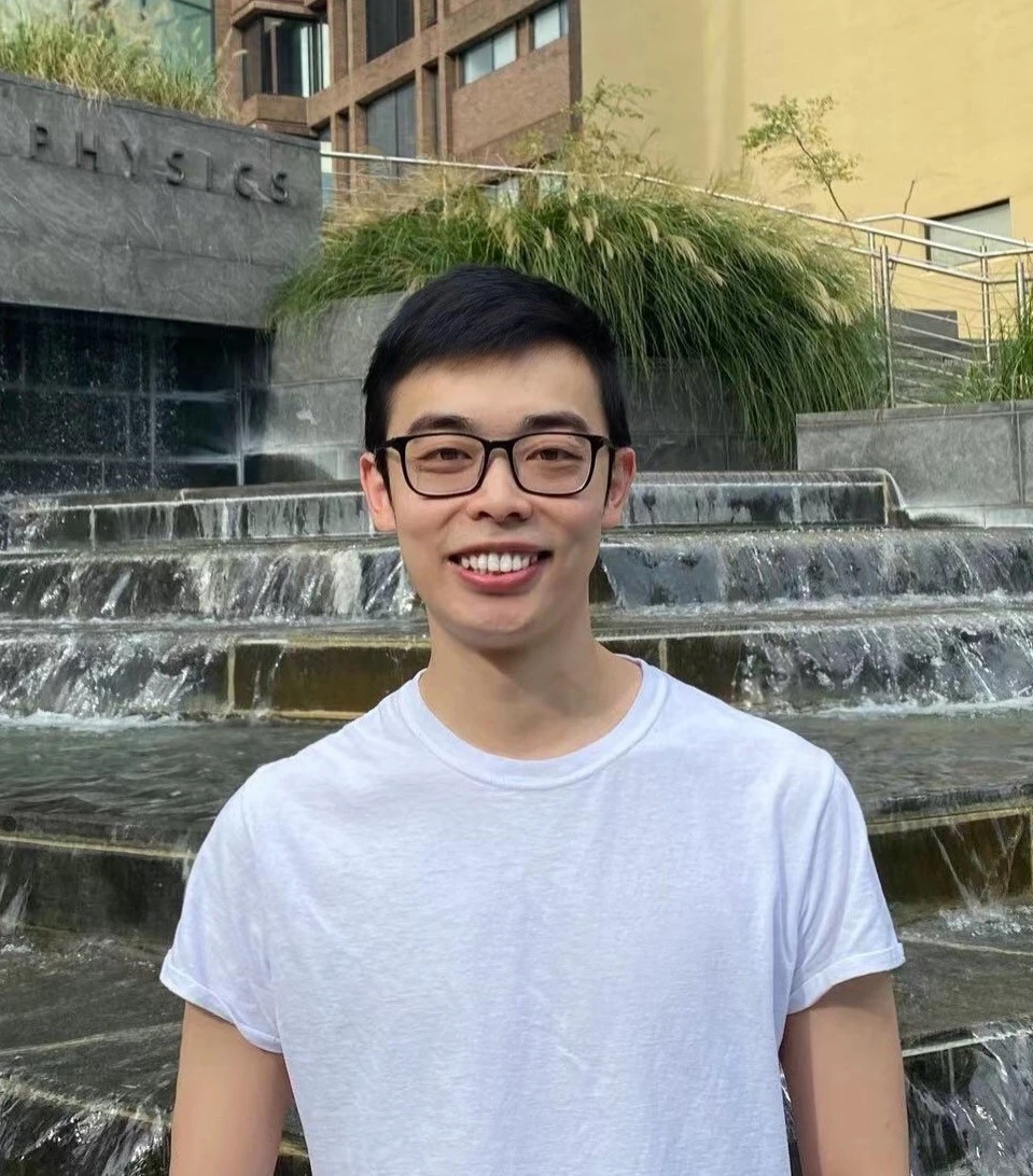 Chris-Yi Chris Yi is a Bloomberg Data Science Ph.D. Fellow.