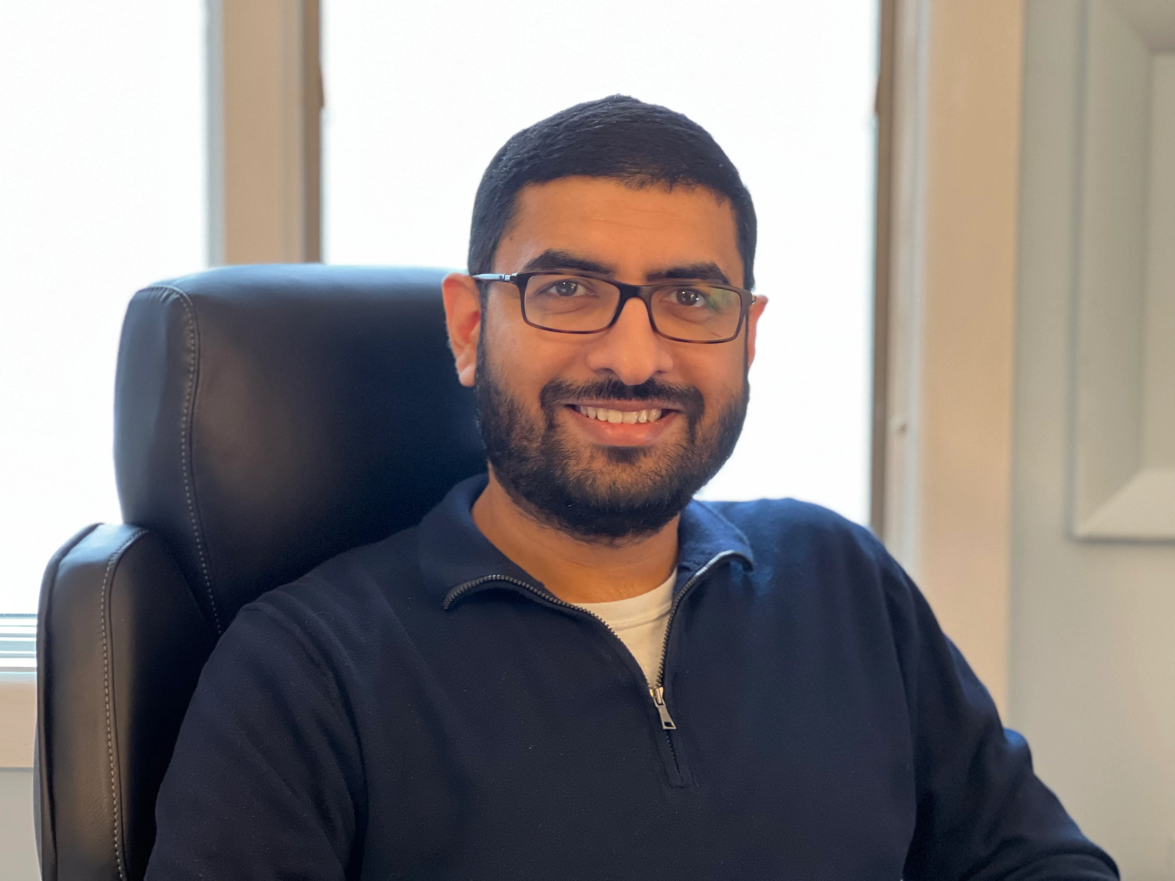 Niraj-Juthani Niraj Juthani is the Manager of the Enterprise Technology Engineering group at Bloomberg.