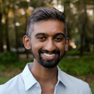 Suchin-Gururangan Suchin Gururangan of the University of Washington’s Paul G. Allen School of Computer Science & Engineering is a Bloomberg Data Science Ph.D. Fellow.