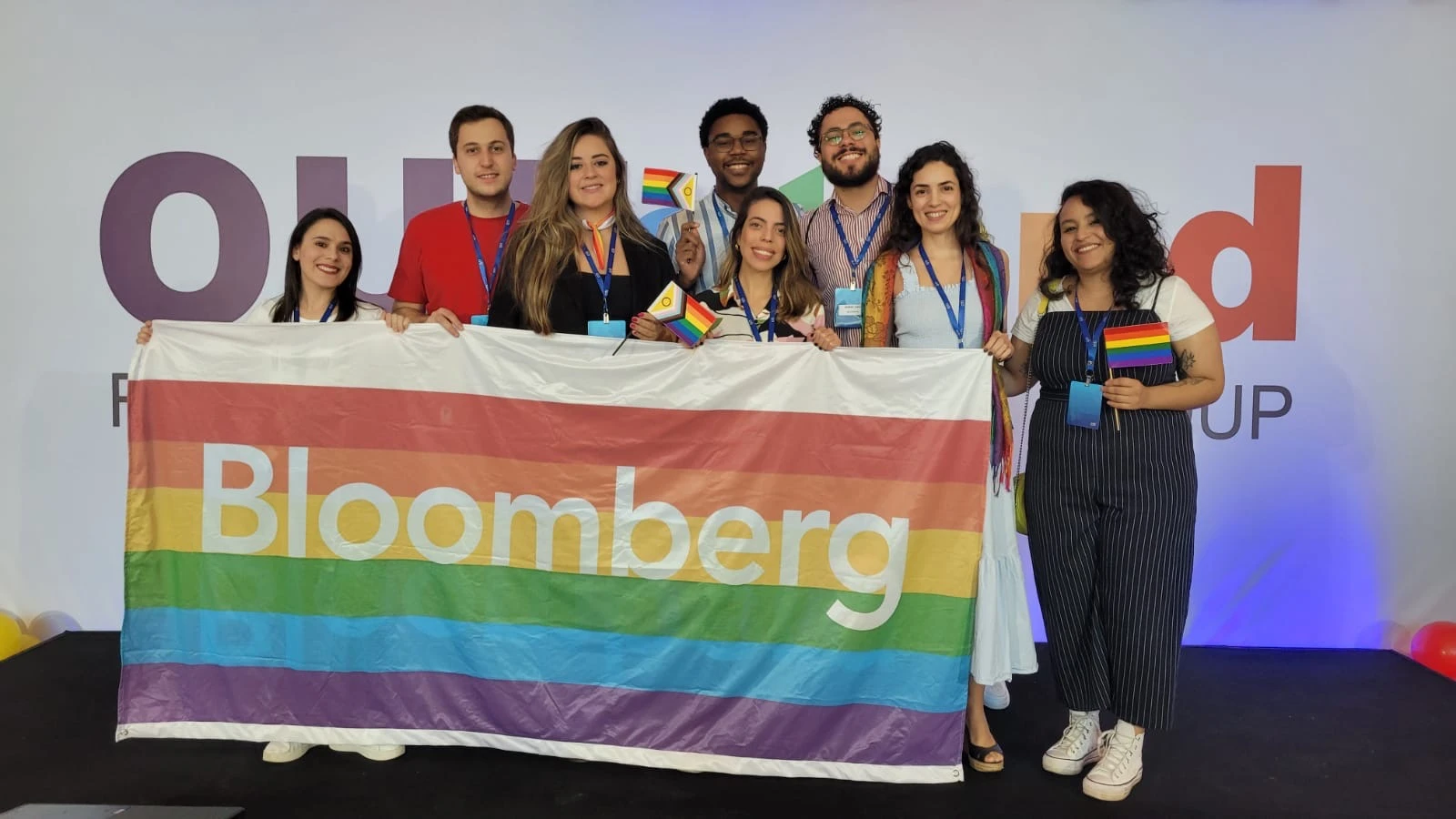 image8 As part of this year’s Pride in São Paulo, Bloomberg employees supported the OUTstand initiative to raise awareness of LGBTQ+ causes in financial services.