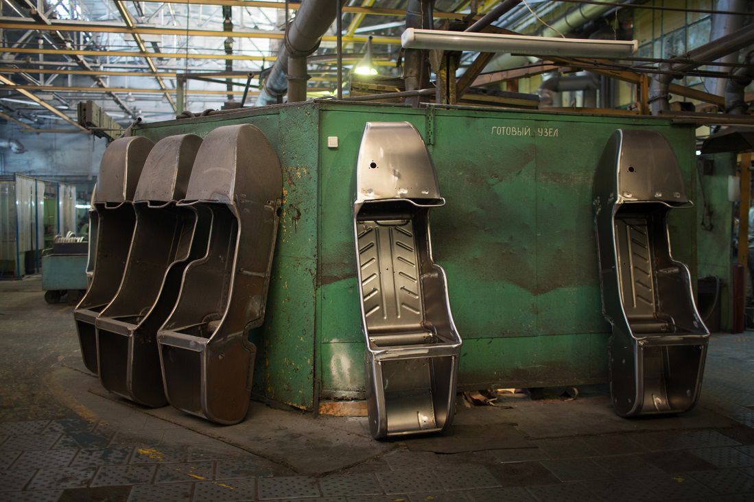 Lenin Still Overlooks This Russian Motorcycle Factory | Bloomberg Media  Distribution