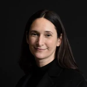 Bettina Korek