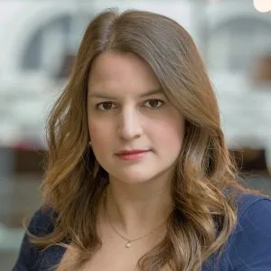 Simone Foxman
