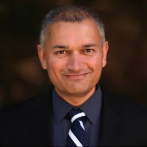 Sumit Vakil 
