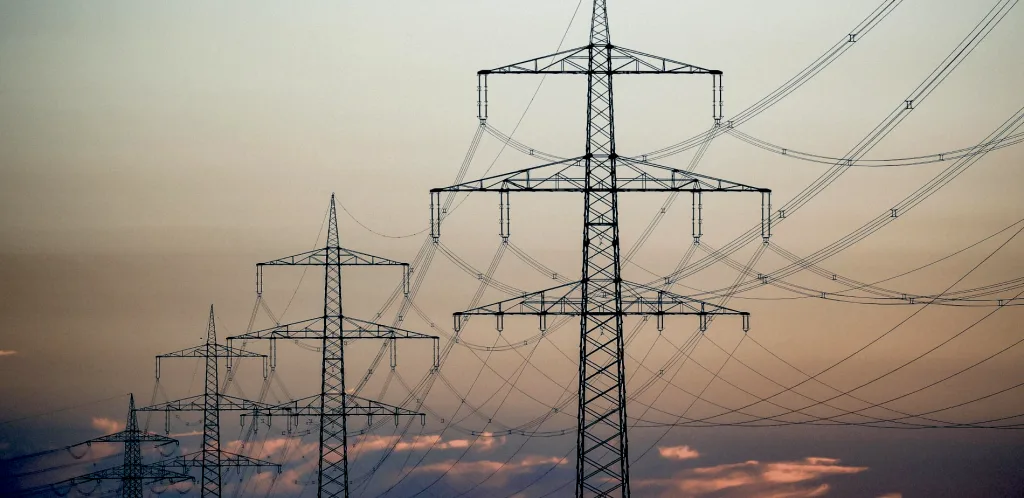 Electricity-Pylons-Sunset-LUT-1920×1080-1