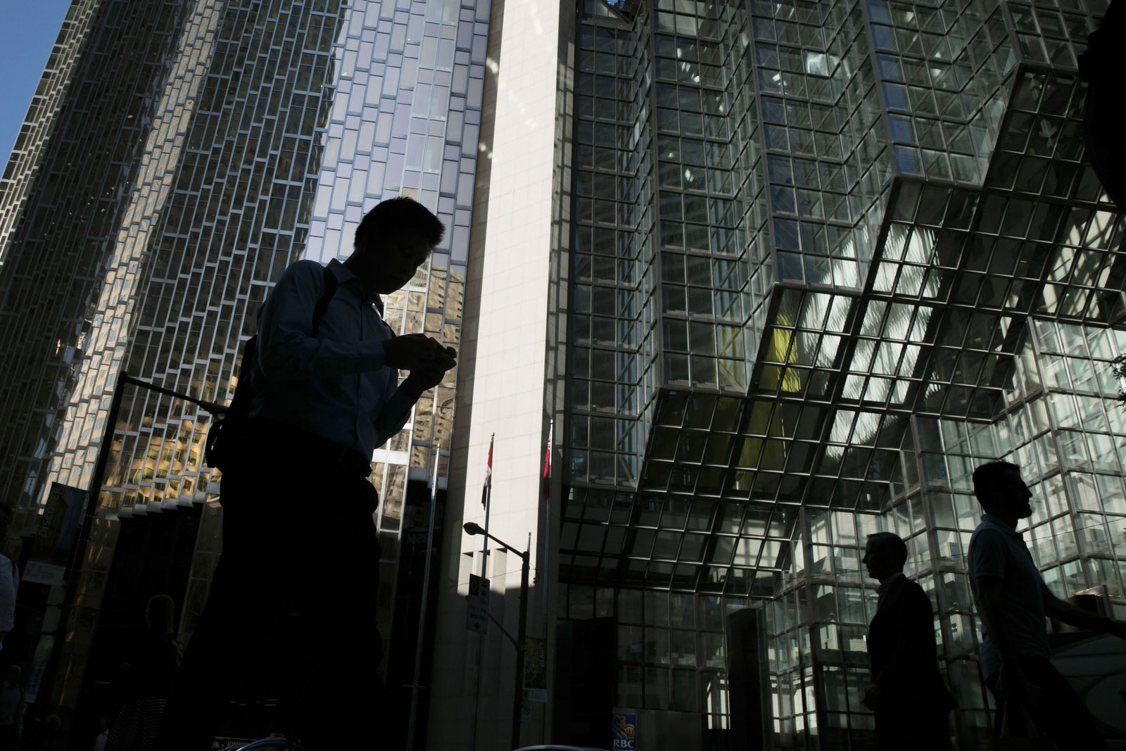 Empresas podem ser excluídas de operações com swaps devido à transição da LIBOR, alerta o diretor da CFTC