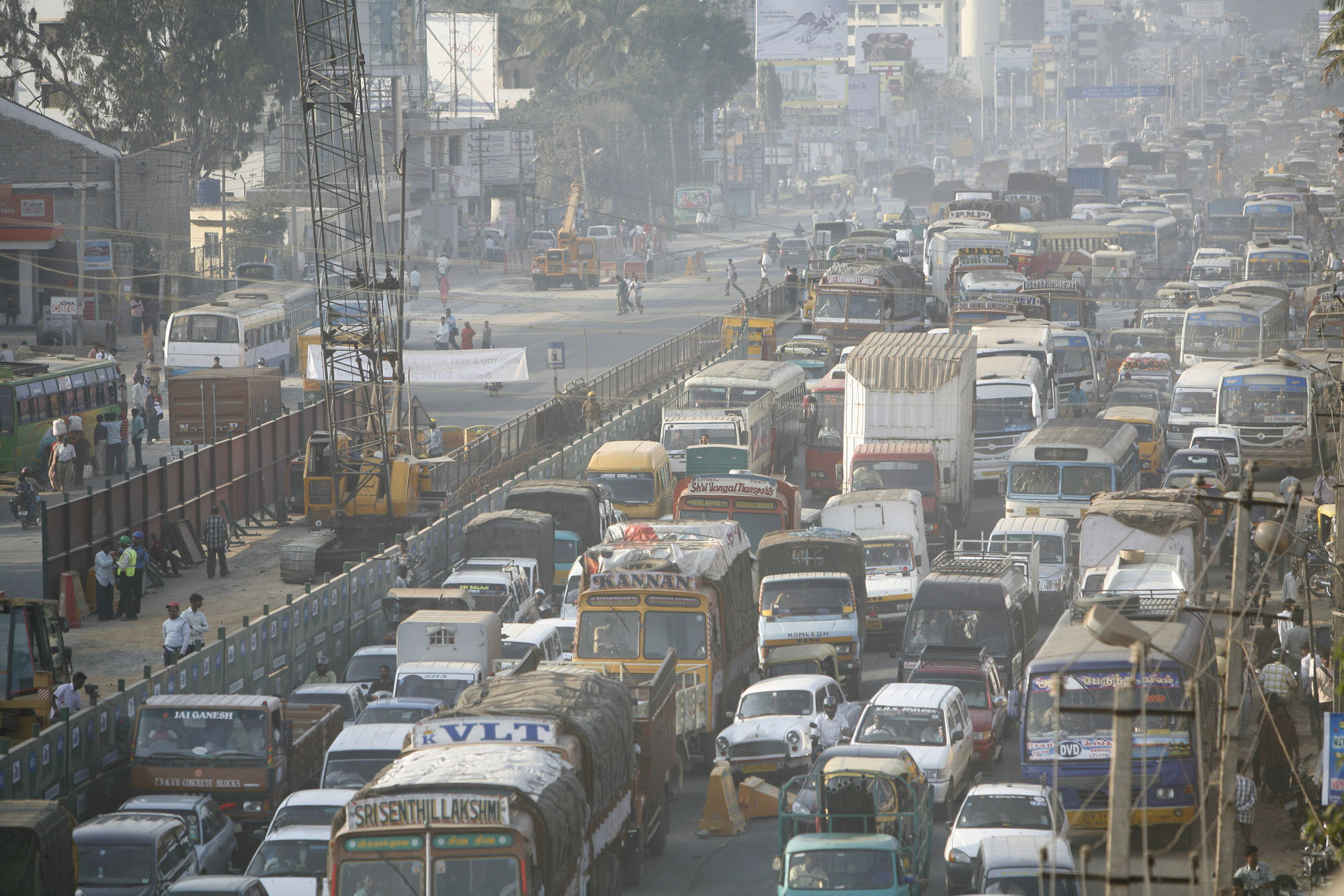 India's 2030 All-Electric Car Target Seen `Ambitious' by IEA | BloombergNEF