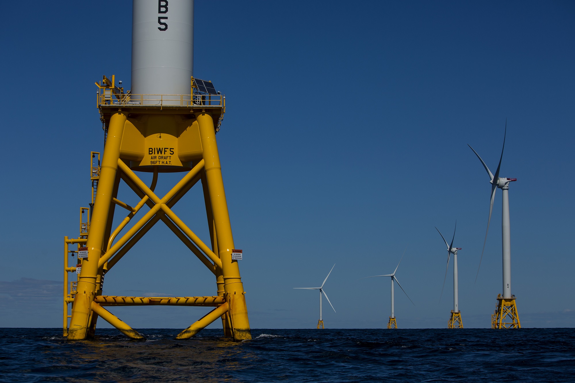 Colossal Six Months for Offshore Wind Support Renewable Energy