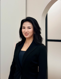 Photo of Carmen Li