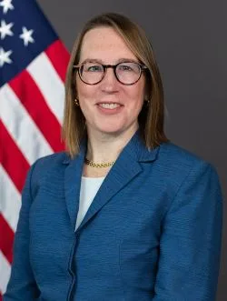 Photo of Hester Peirce