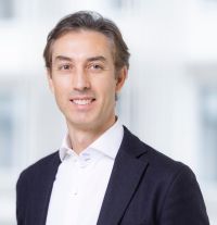Photo of Omid Vaziri