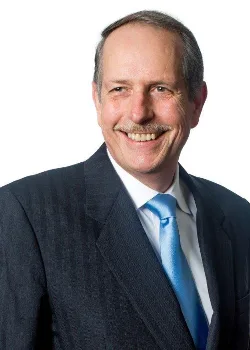 Photo of Lee Buchheit